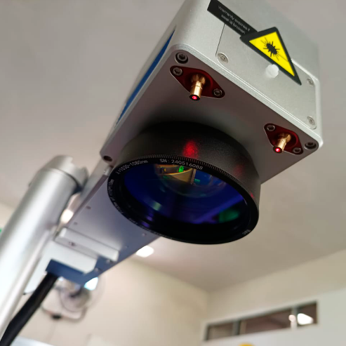 ¿Cómo Escoger la Mejor Marcadora Láser de Fibra Óptica? 🔍✨